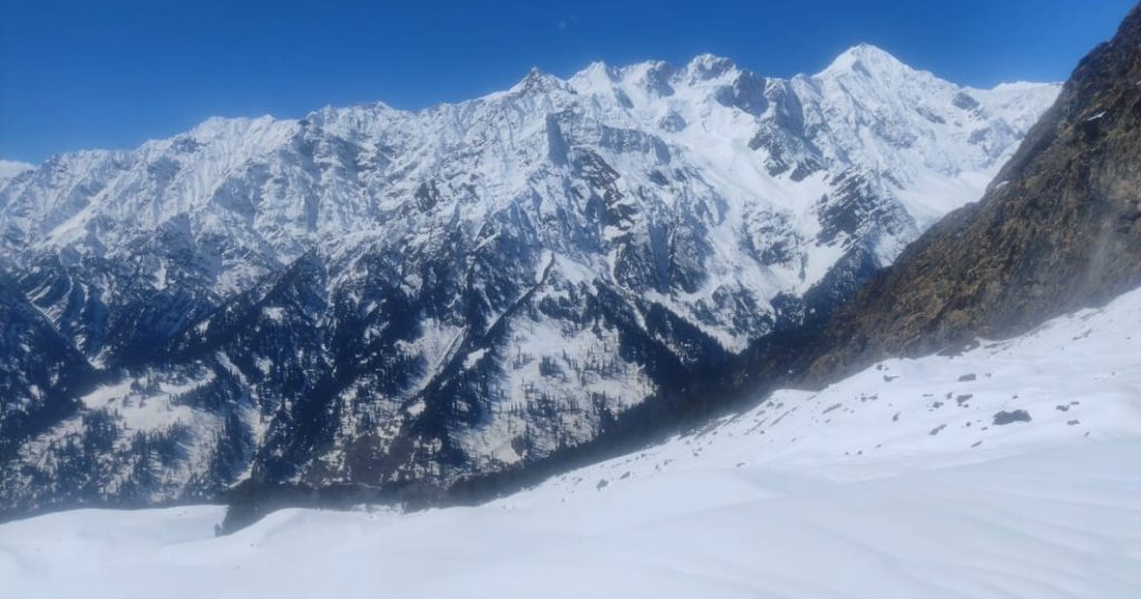 great view of Himalaya mountains, Himalaya while snow, the range of mountains, Indian mountains.